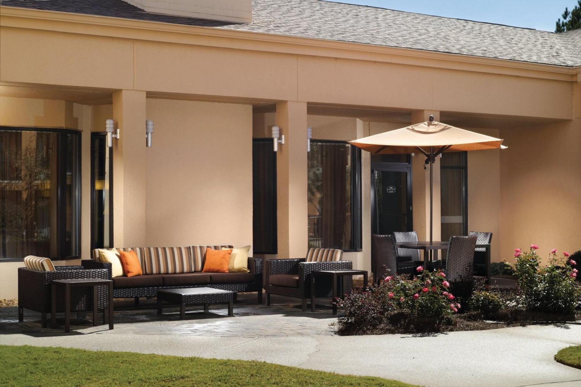 Courtyard By Marriott Macon Ξενοδοχείο Εξωτερικό φωτογραφία